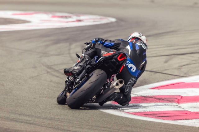 Suzuki GSXR1000R M6 2026 Hoi sinh huyen thoai tinh hoa bon thap ky dinh cao - 22