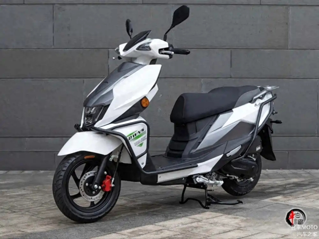 That kho tin den ca mene con lua Suzuki Avenis 125 cung co phien ban sao chep tai nuoc la - 3
