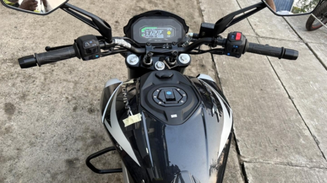 Tim hieu Dominar 250 2025 vua ra mat ben An co gia ban con re hon ca Exciter 155 o nuoc ta - 5