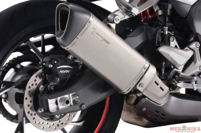 Voge RR500S Cuoc choi moi cua xe Trung Quoc da san sang thach thuc - 11