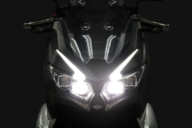 Xuat hien doi thu moi cua Honda ADV350 vua ra mat o Malay voi gia ban chi 128 trieu Dong - 5