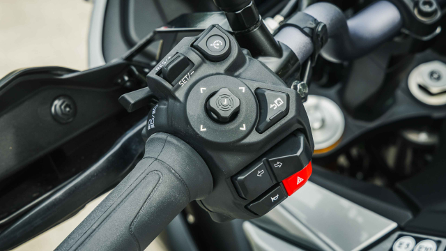 Yamaha Tracer 7 7 GT 2025 Ke dong hanh tinh te cho nhung tam hon dam me dich chuyen - 13