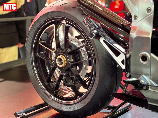 Can canh Honda EV FUN Concept Khi tieng po nhuong cho cho tieng gio - 16