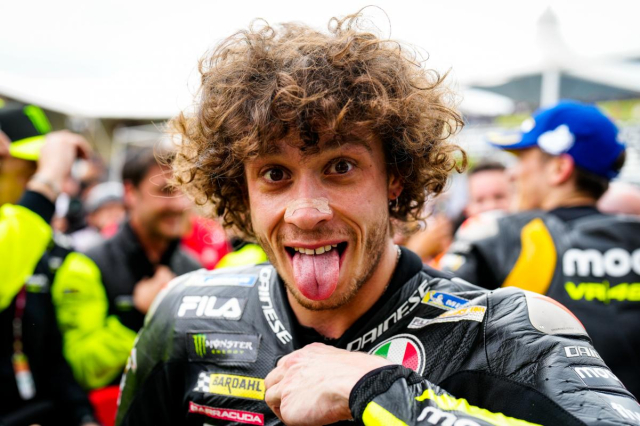 Carlo Pernat tuyen bo Marc Marquez chi so tay dua Marco Bezzecchi o mua giai nay - 6