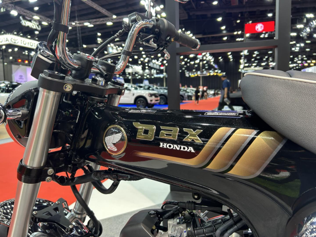 Chi tiet Honda DAX Royal Limited Edition vua ra mat tai Thai Lan voi gia ban khoang 66 trieu Dong - 11