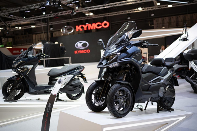 CV3 575 Chien binh ba banh nha Kymco cuoi cung cung lo dien - 3