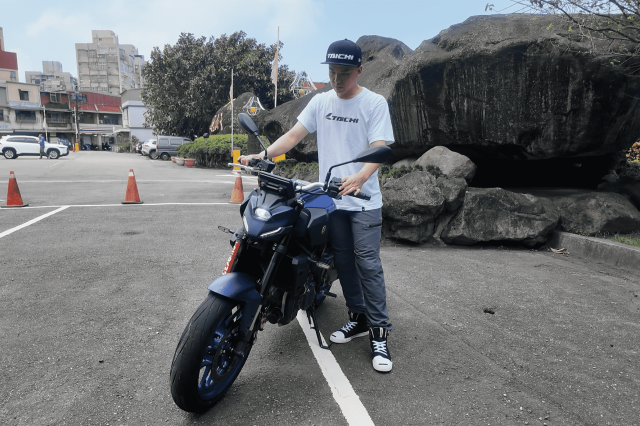 Danh gia Yamaha MT07 2025 Nguoi ban duong nang cap toan dien voi YAMT tu dong - 9