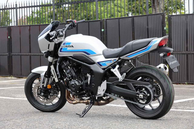 Honda CB1000F SE Concept Huyen thoai CB tro lai voi phong cach co dien pha lan hien dai - 7