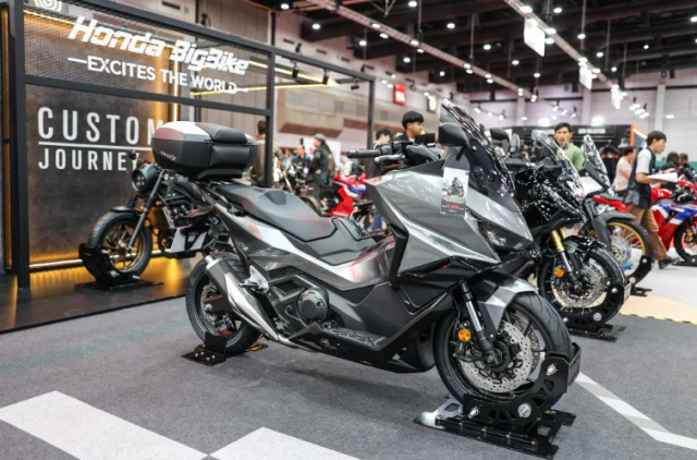 Honda Forza750 Custom Special Edition sang tien va dung chat Beyond the Sport Tourer - 8