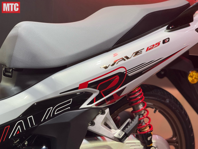 Honda Wave 125 R Speacial Edition Profender gioi han chi 500 chiec Ngoai hinh dep trang bi xin so - 5