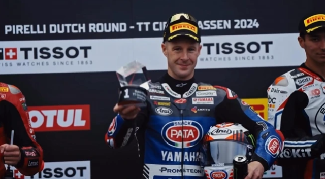Jonathan Rea Mot huyen thoai WorldSBK chinh thuc giai nghe - 9