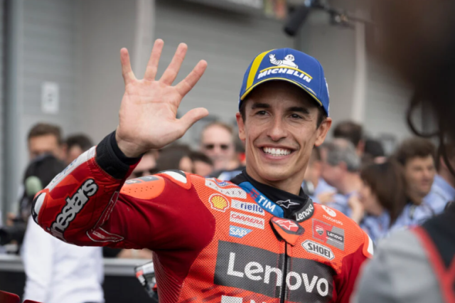 Marc Marquez hot tien thuong tu Ducati trong mua giai MotoGP 2025 con so khien ai cung tram tro - 3