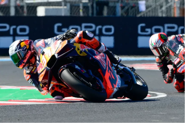 Pedro Acosta va bai hoc nong voi o Hungary GP - 3