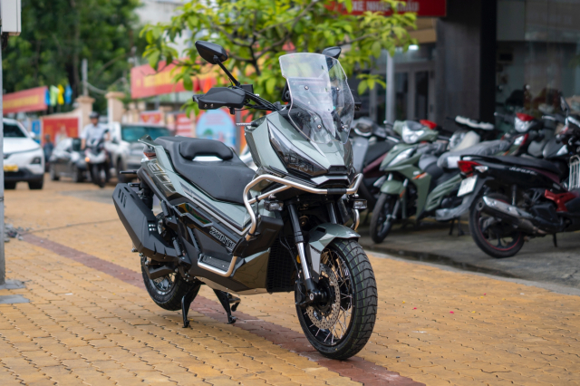 Quyet dau voi ADV350 Zontes 368G vua ve Viet Nam voi gia ban rat canh tranh chi 138 trieu Dong - 5