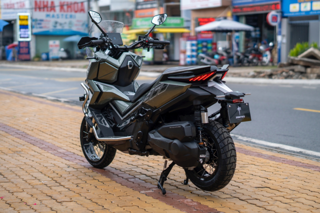 Quyet dau voi ADV350 Zontes 368G vua ve Viet Nam voi gia ban rat canh tranh chi 138 trieu Dong - 32