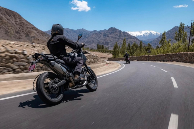 Royal Enfield Himalayan 750 da san sang ra mat vao EICMA 2025 - 3