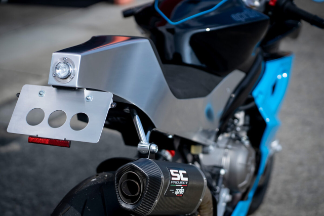 Shiro Nakajima va ban do Aprilia RS 660 khi sportbike cung co the uong ca phe - 9