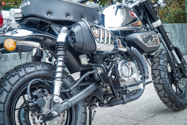 So tan tay phien ban dac biet Honda Monkey Chrome Legacy vua do bo thi truong Viet - 12