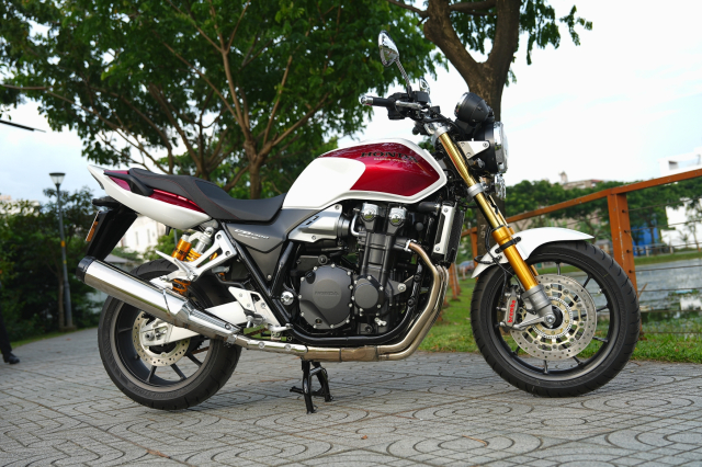 Toan bo Honda CB1300SF SP Final Edition vua ve Viet Nam da nhanh chong co chu so huu - 27