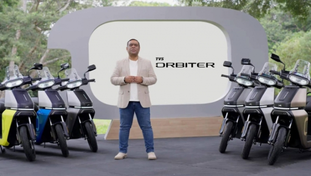 TVS vua ra mat Orbiter Mau xe dien hinh hop co gia ban chi 26 trieu Dong di duoc 158 km - 3