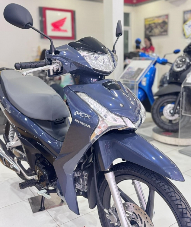 Wave 125 2026 the he moi vua ra mat o Lao co gia ban ngang ngua SH125i o nuoc ta - 7