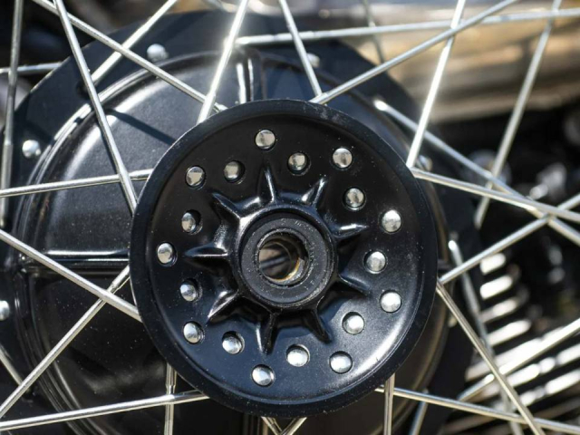 Bat ngo voi hinh anh Huyen thoai bat tu Yamaha XT500 con nguyen trong thung - 7