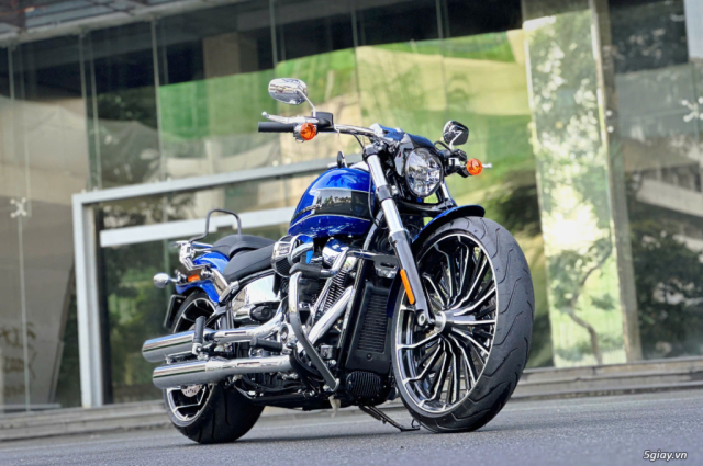 ___HARLEY Breakout 117Ci 2024 Blue BURST___ - 2
