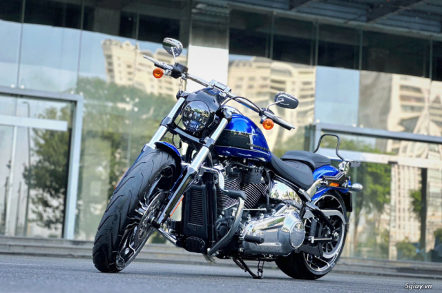___HARLEY Breakout 117Ci 2024 Blue BURST___ - 21