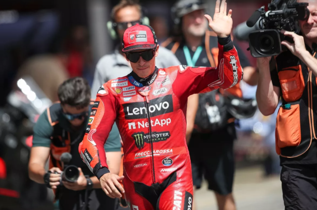 Alex Marquez thang Catalan GP Anh em nha Marquez viet nen kich ban kho tin tai Barcelona - 5