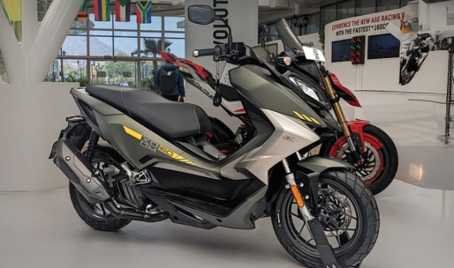 An dinh thoi diem ra mat doi thu hoan toan moi cua Honda ADV160 - 3