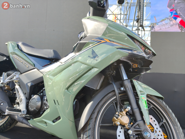 Can canh Honda Winner R vua ra mat thi truong Viet Nam voi kieu dang hoan toan moi - 9