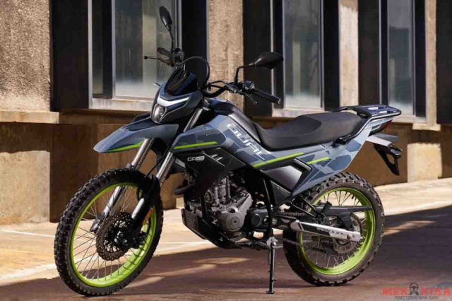 CFMOTO CFLite 250Dual Chiec xe da dung co gia chua bang SH Mode dang de cho doi - 11