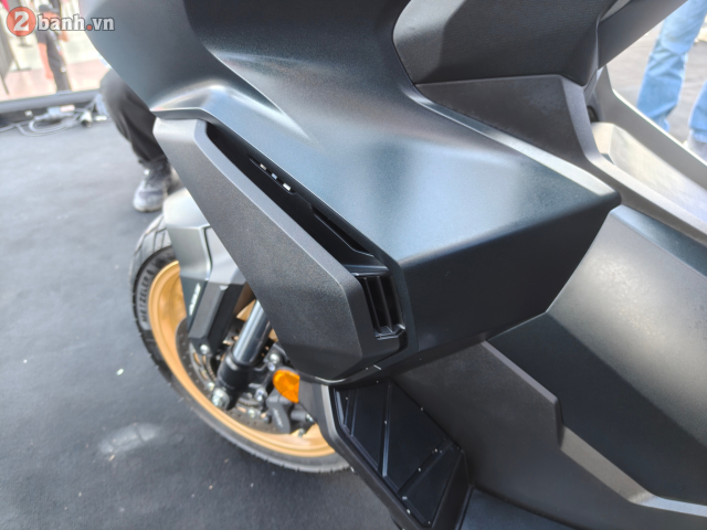 Cuoi cung Honda ADV350 da chinh thuc ra mat tai Viet Nam voi gia ban vo cung hop ly - 11