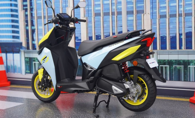 Danh gia TVS Ntorq 150 Goc nhin tu trai nghiem thuc te cua cac biker An Do - 9
