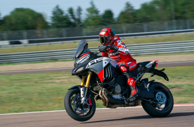 Ducati Multistrada V4 RS 2026 ra mat khi chat touring gap linh hon superbike - 3