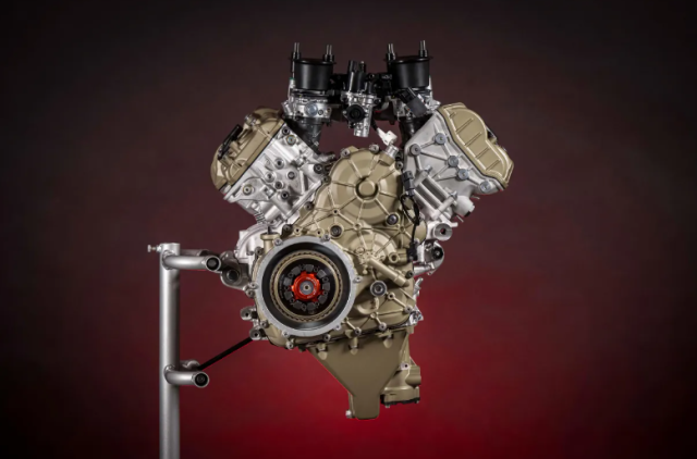 Ducati Panigale V4 R 2026 Dinh cao duong dua buoc ra doi thuc - 3
