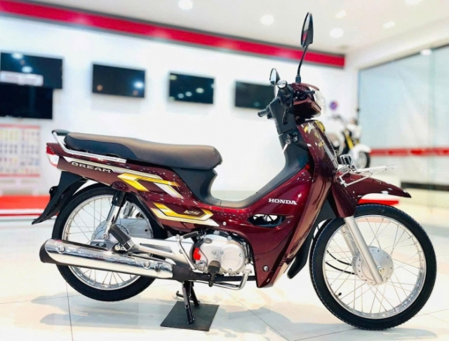 Hinh anh thuc te cua Honda Dream 2026 tai dai ly voi 3 mau moi khang dinh dang cap huyen thoai - 6