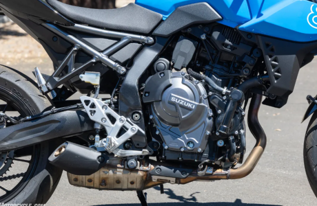 Honda CB750 Hornet 2025 vs Suzuki GSX8S vs Yamaha MT07 anh em chon xe nao - 18