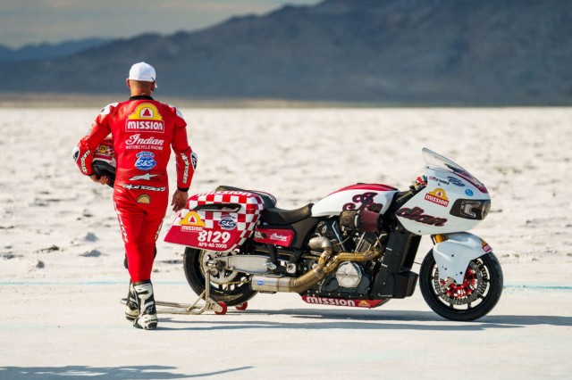 Khi Indian Challenger pha ky luc tai Bonneville - 12