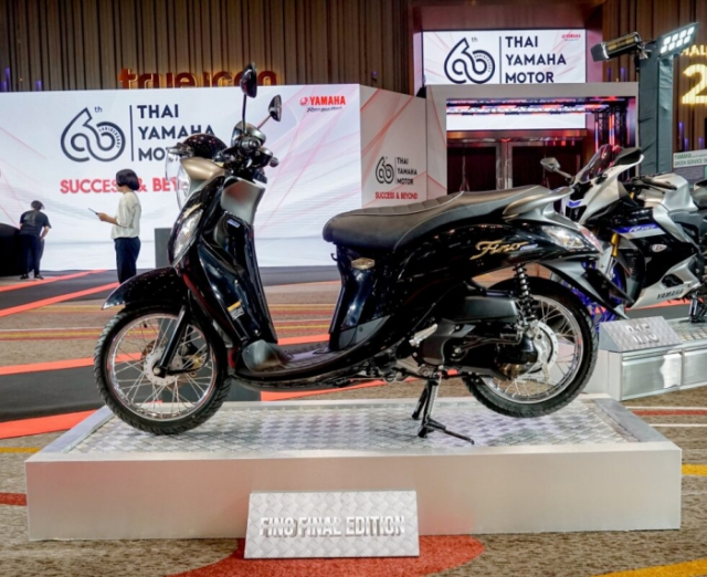 Phien ban ky niem 60 nam Yamaha Fino Final Edition trinh lang voi gia ban chi khoang 36 trieu Dong - 3