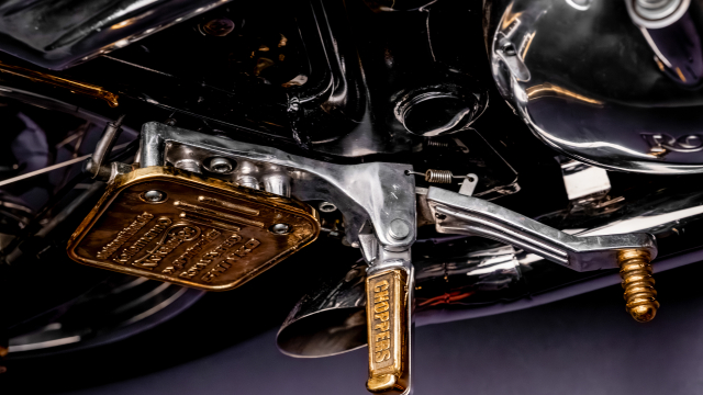 Royal Enfield Continental GT 650 Shadow Khi bong toi ke chuyen - 3