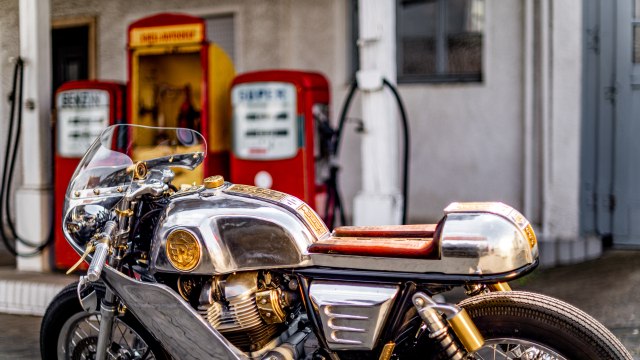 Royal Enfield Continental GT 650 Shadow Khi bong toi ke chuyen - 7