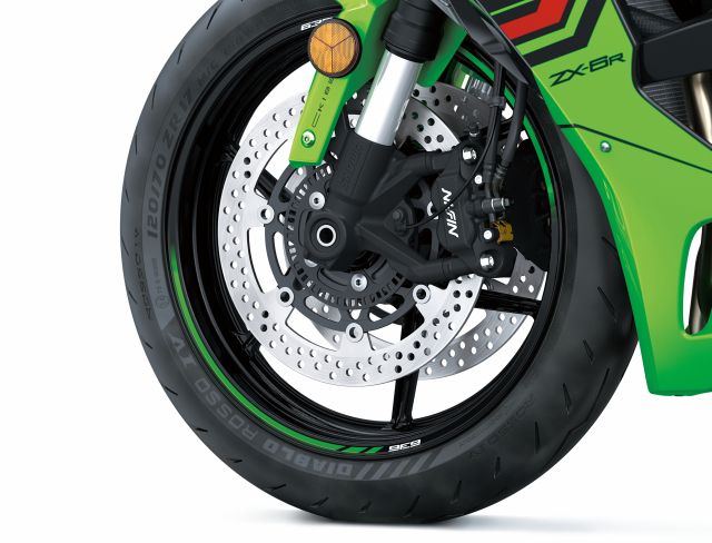 299 trieu dong cho Ninja ZX6R ABS Day co phai la chiec Supersport dang dong tien nhat Viet Nam - 8