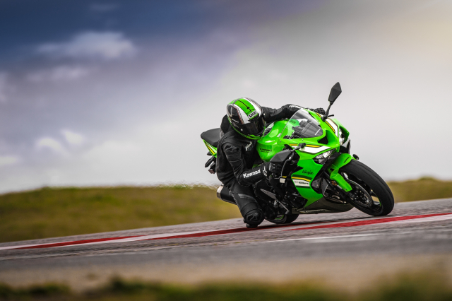 299 trieu dong cho Ninja ZX6R ABS Day co phai la chiec Supersport dang dong tien nhat Viet Nam - 16