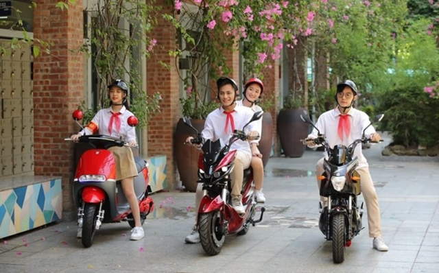 Am anh tren Quoc lo 14 Xe dap dien va cham xe tai nu sinh 12 tuoi tu vong tuc thi - 4