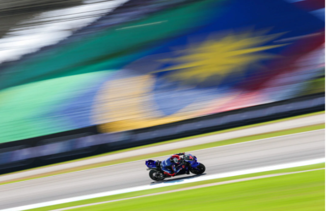 Augusto Fernandez chia se diem tich cuc duy nhat cua Yamaha V4 tai Giai Malaysia MotoGP - 3
