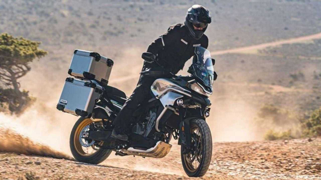 CFMoto vuot mat Ducati KTM va Suzuki Co le da den luc chung ta nen nhin lai dinh kien xe China - 3