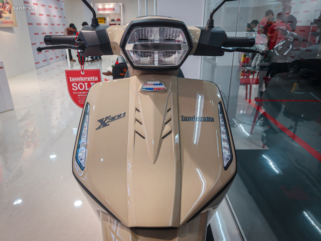 Chi tiet Lambretta X300 SR ra mat thi truong Viet Nam voi muc gia canh tranh nhat phan khuc - 9