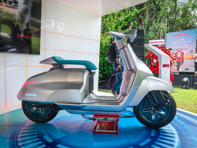 Chi tiet mau xe ga dien Lambretta Elettra vua xuat hien o Viet Nam co gi dac biet