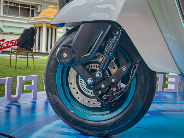 Chi tiet mau xe ga dien Lambretta Elettra vua xuat hien o Viet Nam co gi dac biet - 19
